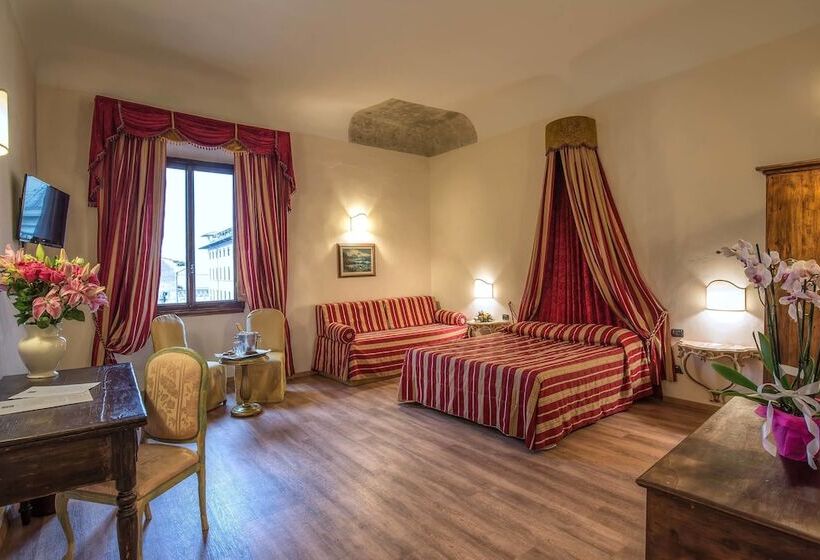 اتاق لوکس, Paris