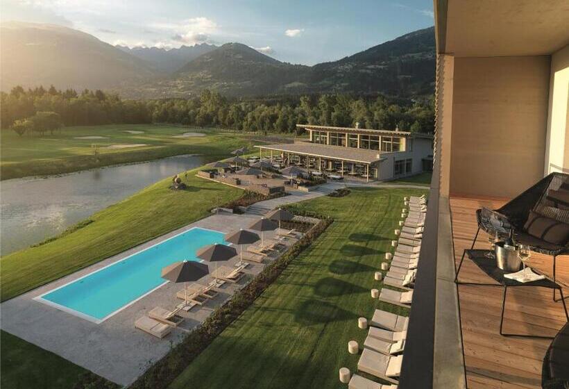 발코니가 있는 스위트, Dolomitengolf Suites