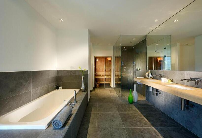 발코니가 있는 스위트, Dolomitengolf Suites