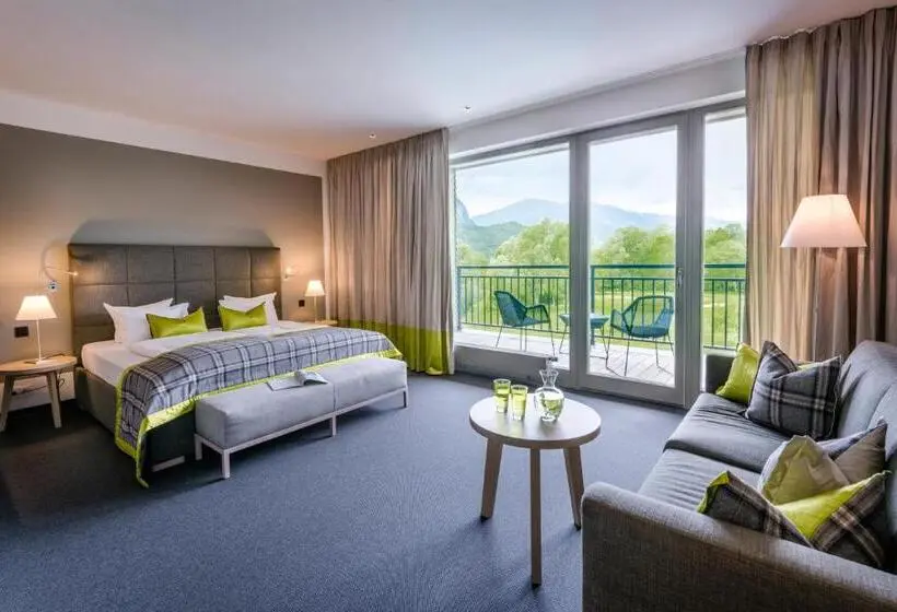 ゴルフ場の見えるジュニアスイート, Dolomitengolf Suites