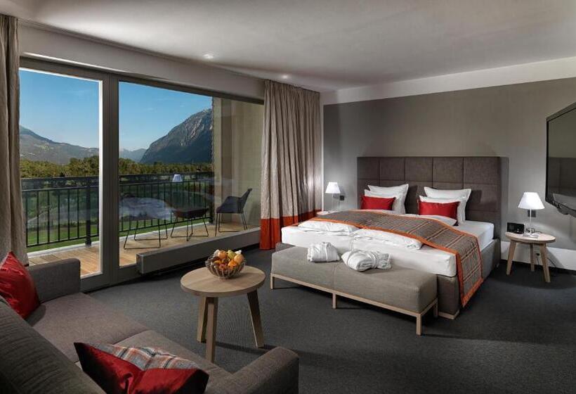 Полулюкс с Видом, Dolomitengolf Suites