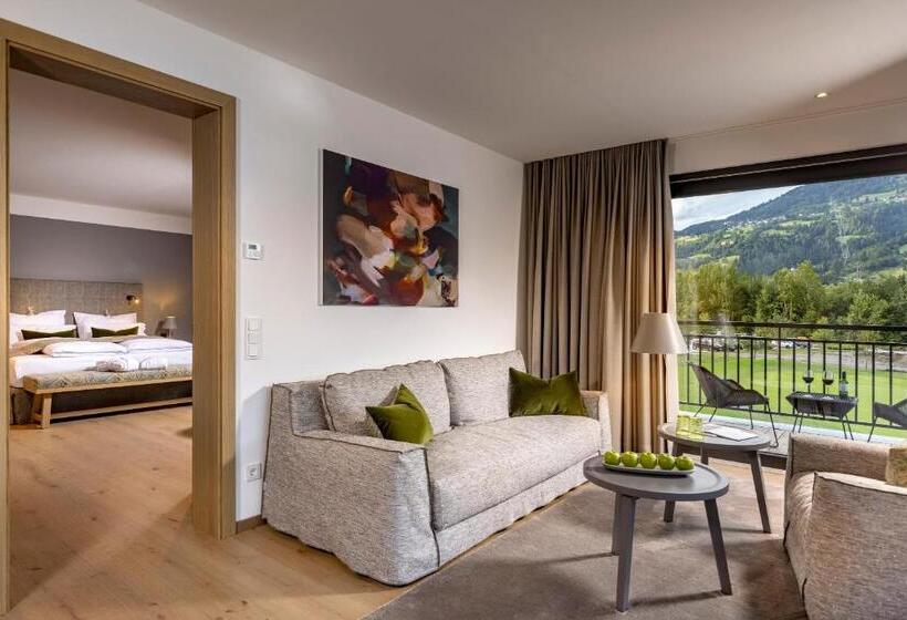Люкс Superior, Dolomitengolf Suites
