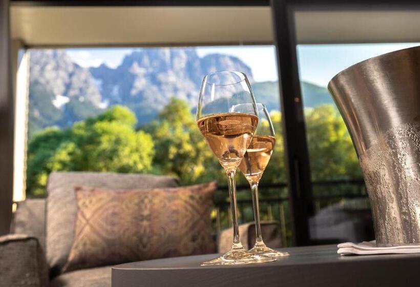 Полулюкс Вид на Горы, Dolomitengolf Suites