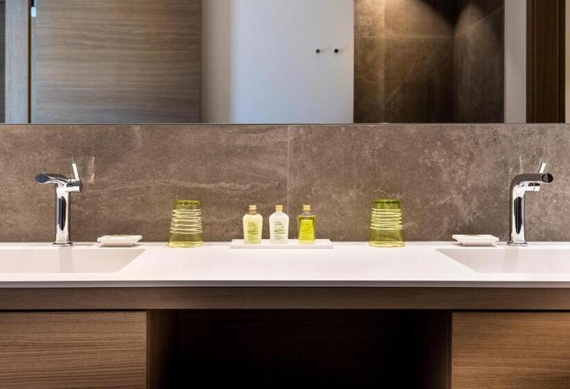 산전망 주니어 스위트, Dolomitengolf Suites