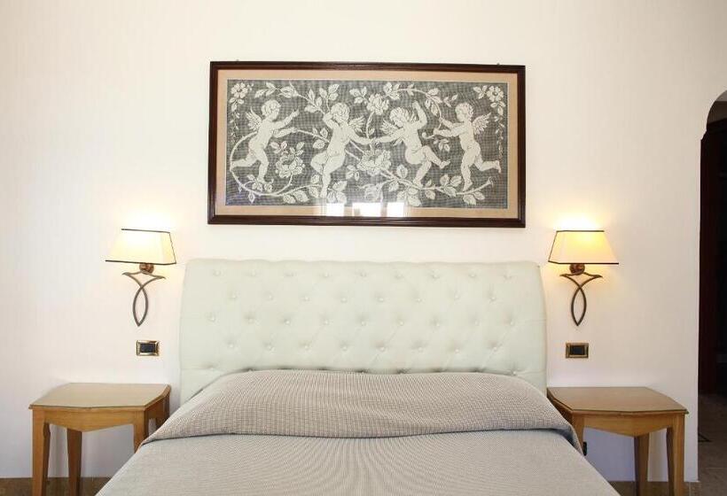 标准间, Albergo Russo