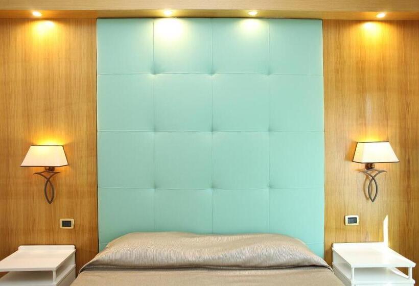 豪华房间, Albergo Russo