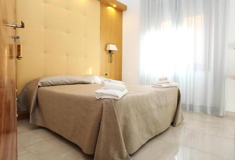 豪华房间, Albergo Russo