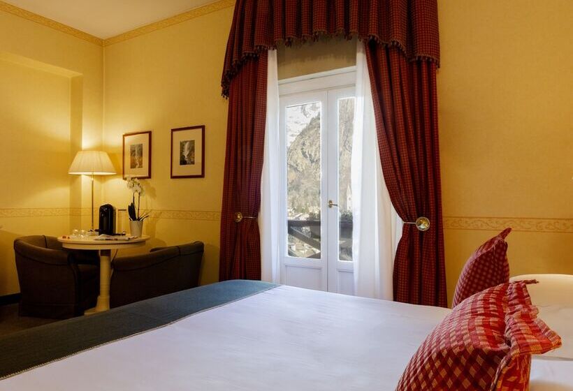 Номер Престиж, Grand Hotel Royal E Golf