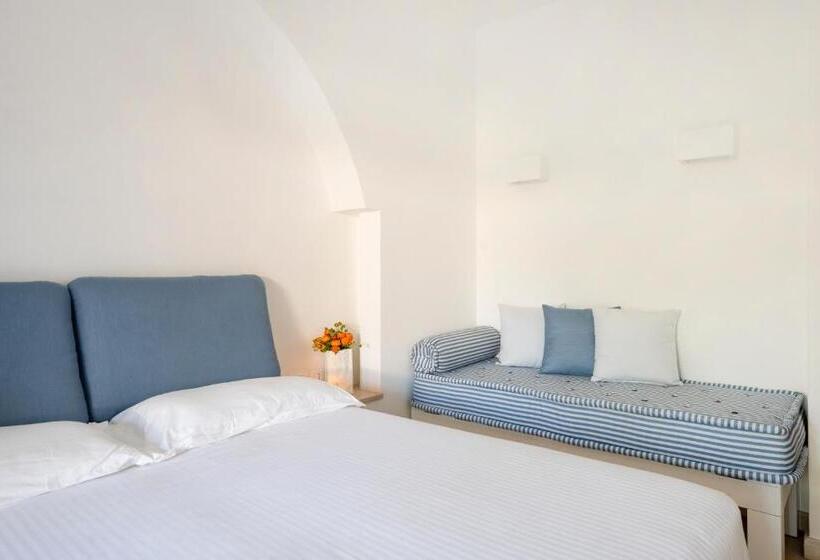 コンフォートルーム, Ostuni A Mare