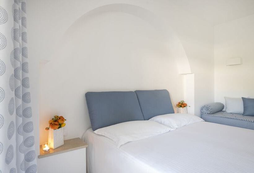 コンフォートルーム, Ostuni A Mare