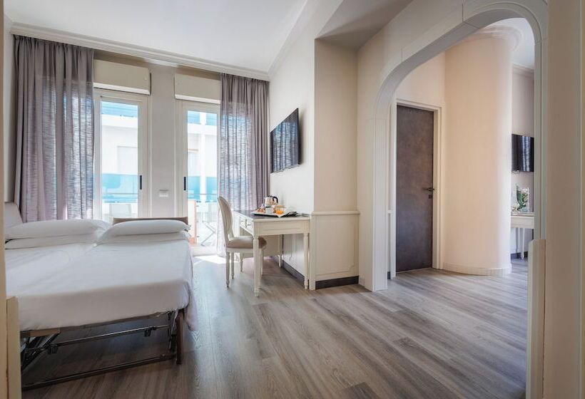 سوییت جونیور, Parco Dei Principi Boutique