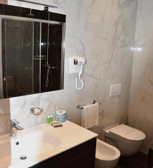 Четырехместный Номер Deluxe, Regent   In Pieno Centro