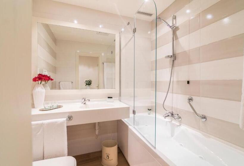 غرفة سوبيريور ذات إطلالة, Relais Santa Chiara Hotel   Tuscany Charme