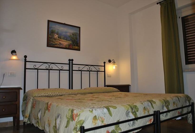 חדר סטנדרט לארבעה, Ristorante Borgo La Tana