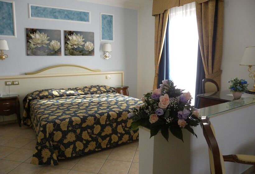 סוויטה נוף לים, Ristorante Borgo La Tana