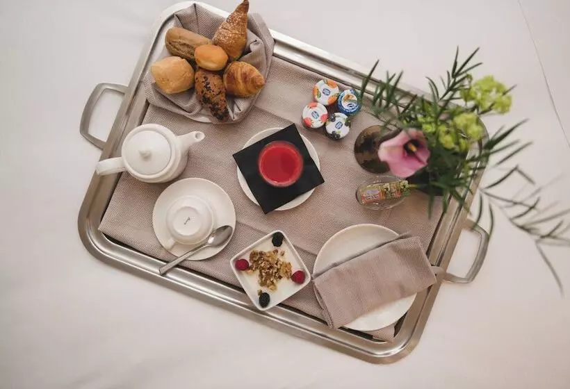 اتاق سوپریور, Starhotels Michelangelo Rome