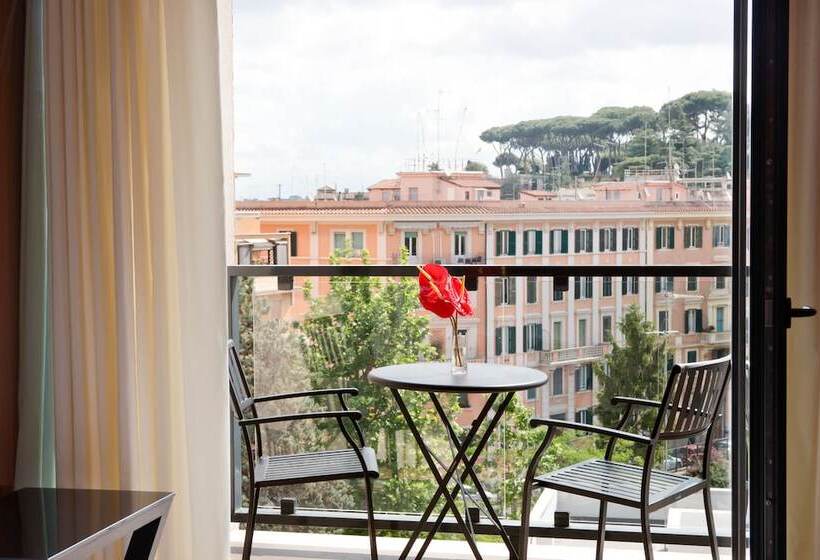 اتاق لوکس با بالکن, Starhotels Michelangelo Rome