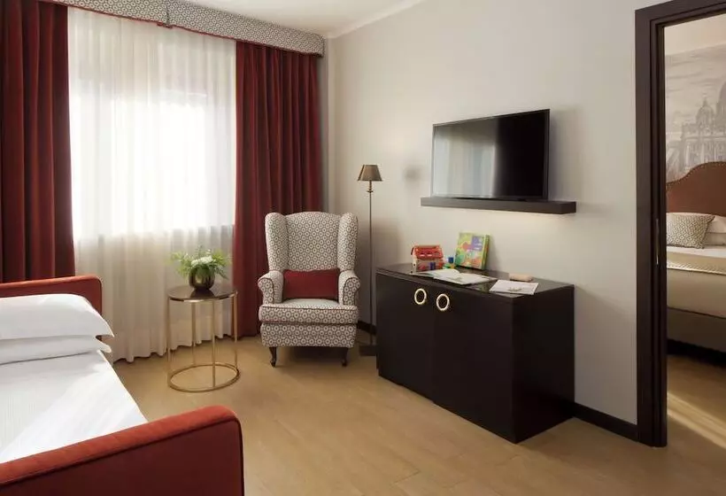 اتاق خانوادگی, Starhotels Michelangelo Rome