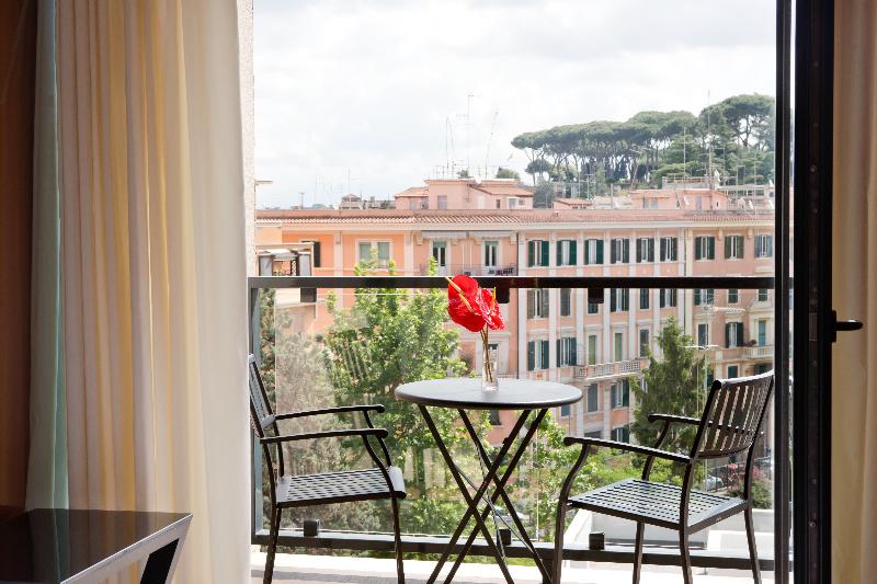 اتاق لوکس با بالکن, Starhotels Michelangelo Rome
