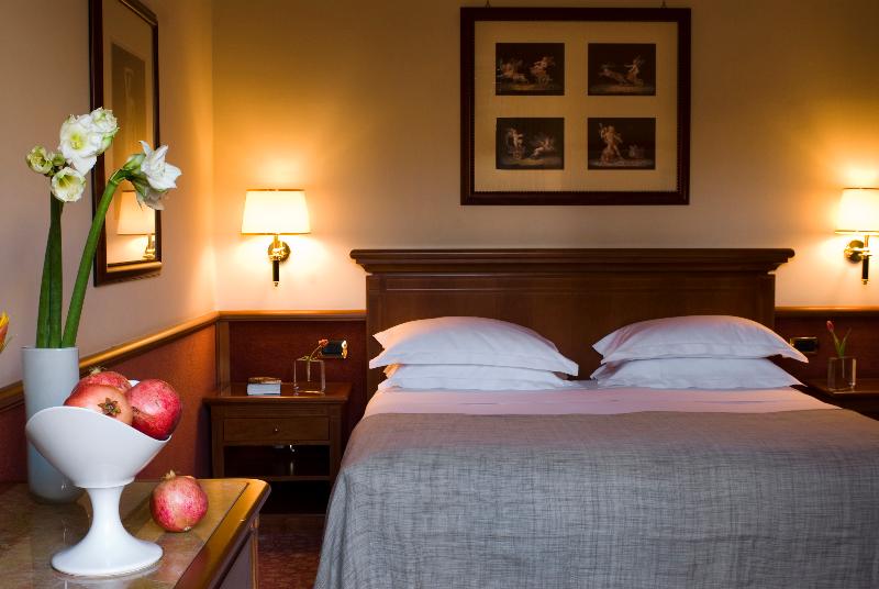 اتاق کلاسیک, Starhotels Michelangelo Rome