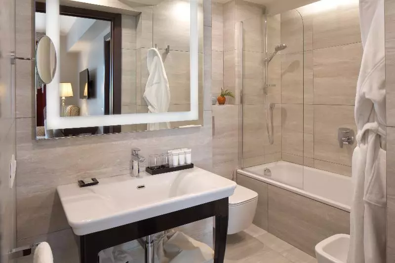 سوییت, Starhotels Michelangelo Rome