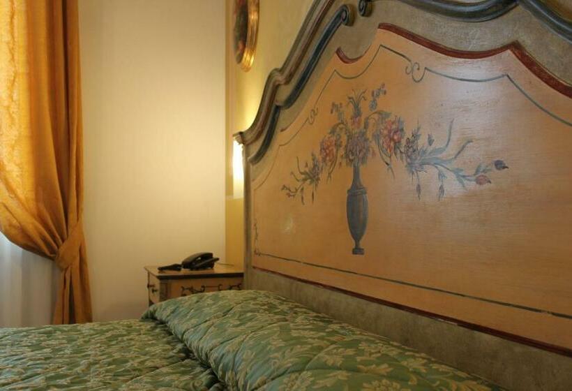 スタンダードルーム, Villa Stucky