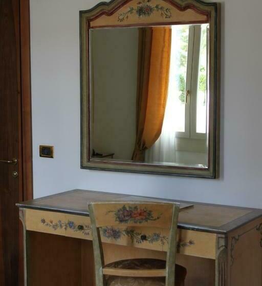 スタンダードルーム, Villa Stucky