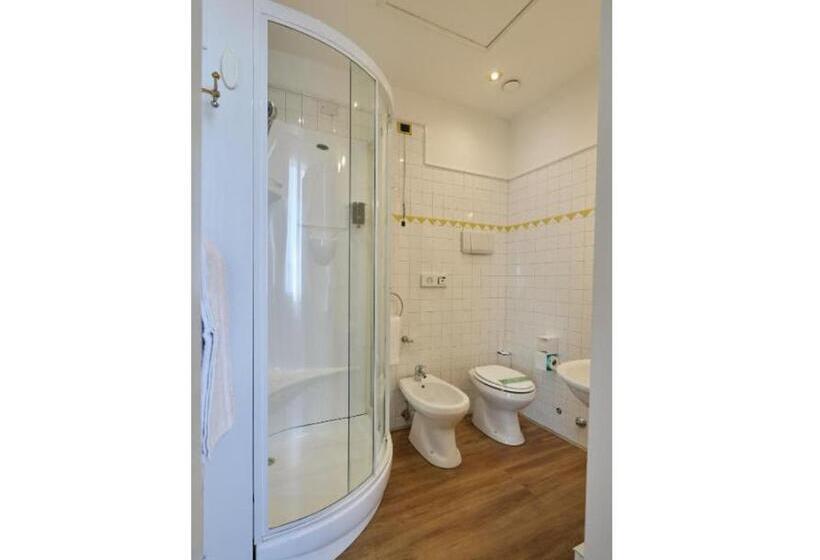 ジュニアスイート, Villa Stucky