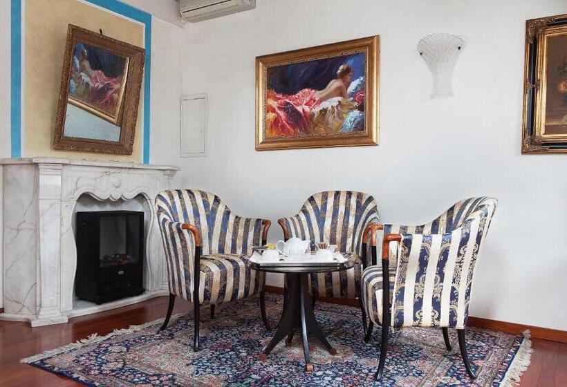 スタンダード４人部屋, Villa Stucky