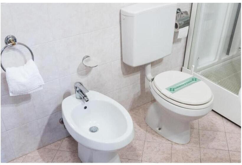 エコノミーシングルルーム, Villa Stucky