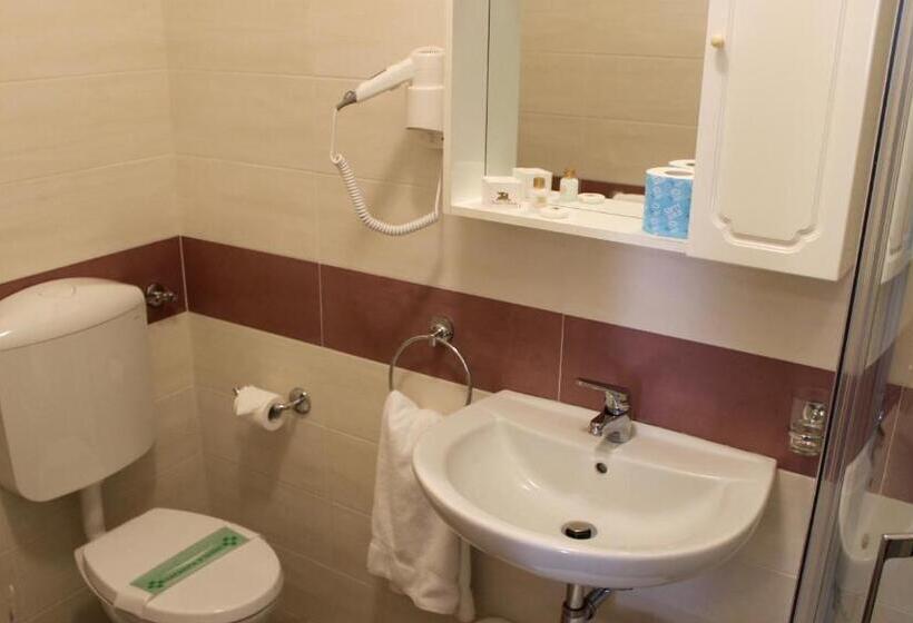 Номер Economy Индивидуальный, Villa Stucky