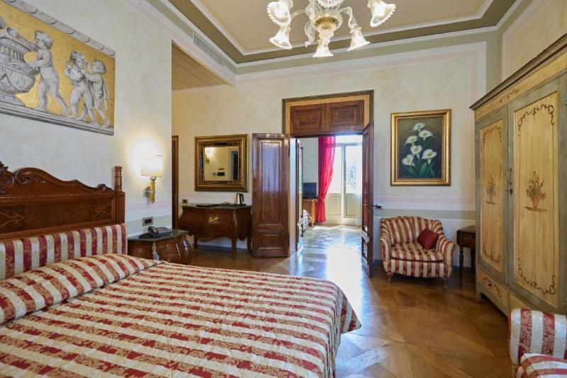 スイート, Villa Stucky