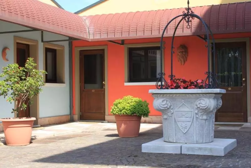 スーペリアールーム, Villa Stucky