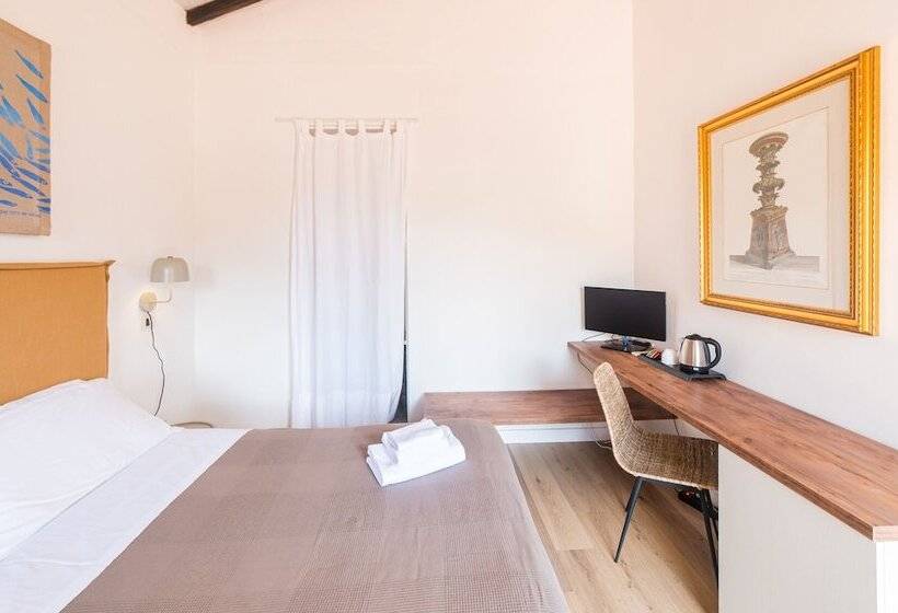 غرفة سوبيريور مطلّة علي البحر, Villino Gallodoro