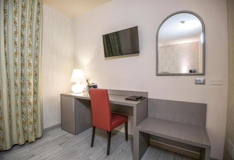 스탠다드 룸, Marchi Hotel