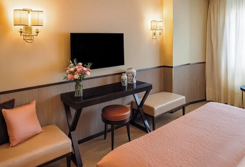 اتاق لوکس, Starhotels Michelangelo Rome