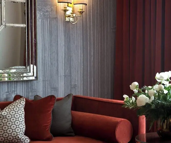 سوییت, Starhotels Michelangelo Rome