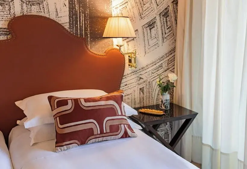 اتاق لوکس با بالکن, Starhotels Michelangelo Rome