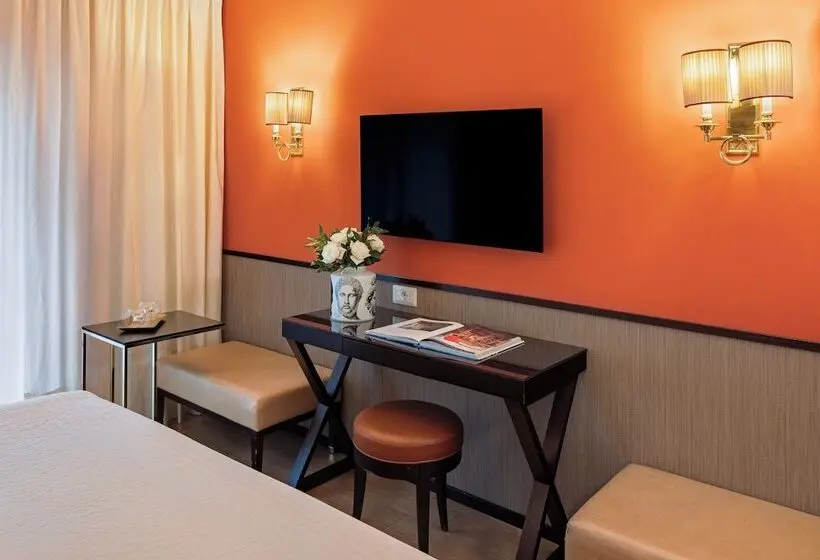 اتاق لوکس با بالکن, Starhotels Michelangelo Rome
