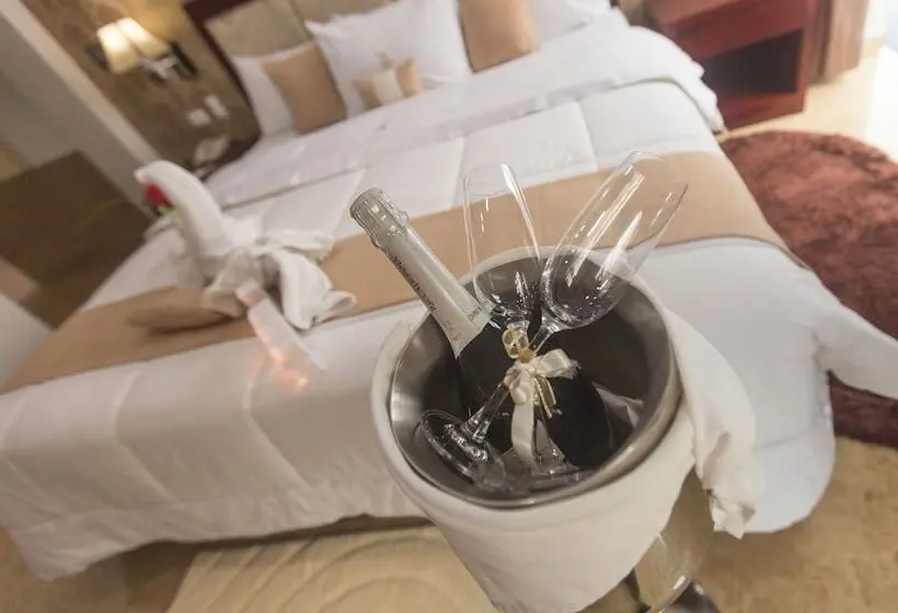 ジュニアスイート, Gran Recreo Hotel   Trujillo   Perú