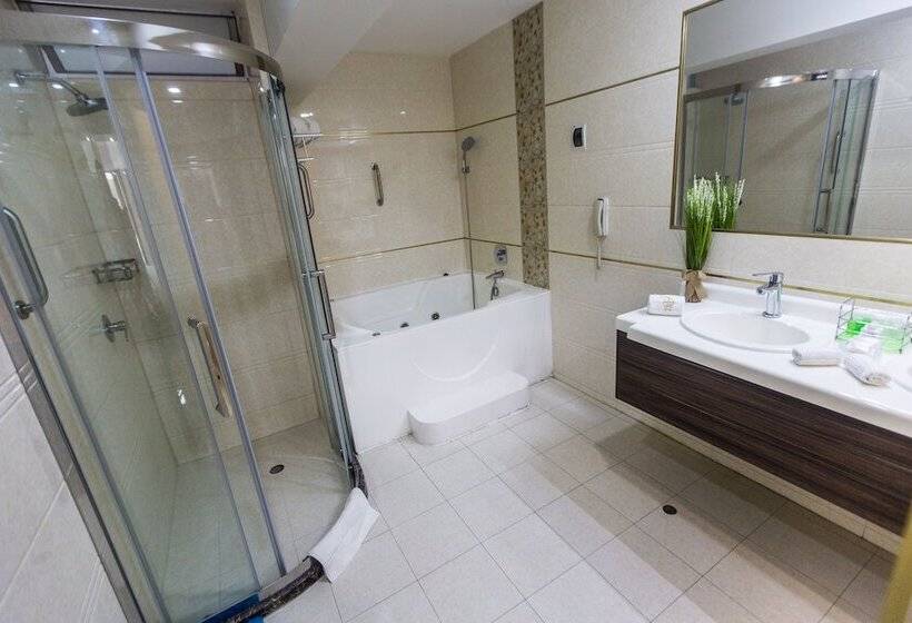 수피리어 스위트, Gran Recreo Hotel   Trujillo   Perú