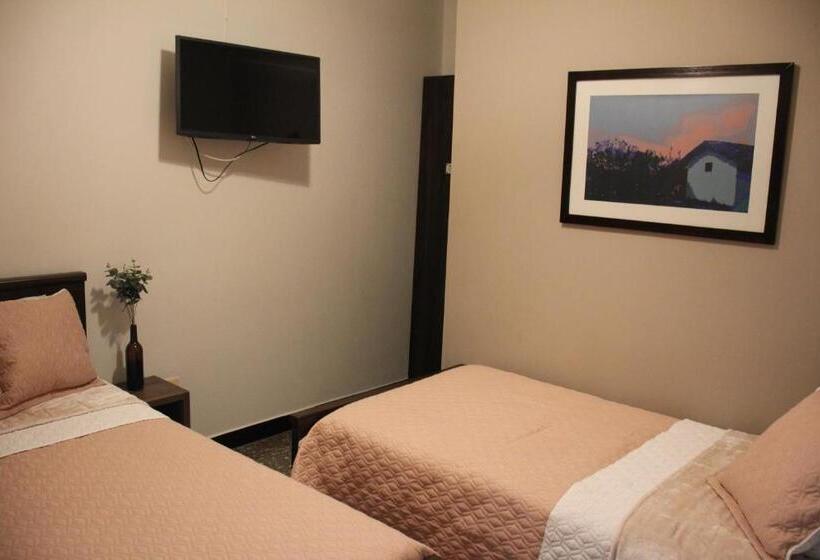 חדר דלוקס, Plaza El Santuario