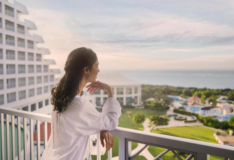디럭스 룸, Ana Intercontinental Ishigaki Resort, An Ihg