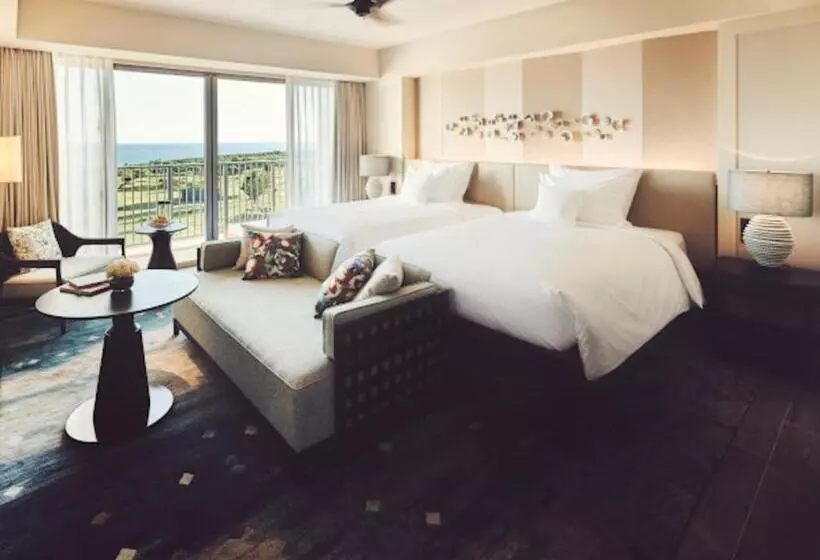 اتاق اجرایی, Ana Intercontinental Ishigaki Resort, An Ihg