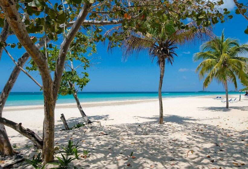 سوییت خانوادگی, Beaches Negril Resort All Inclusive