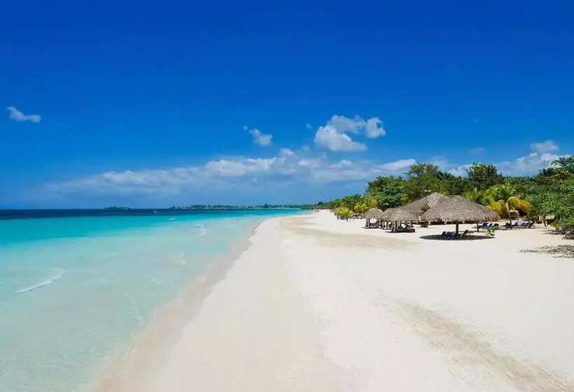 デラックスルーム, Beaches Negril Resort   All Inclusive