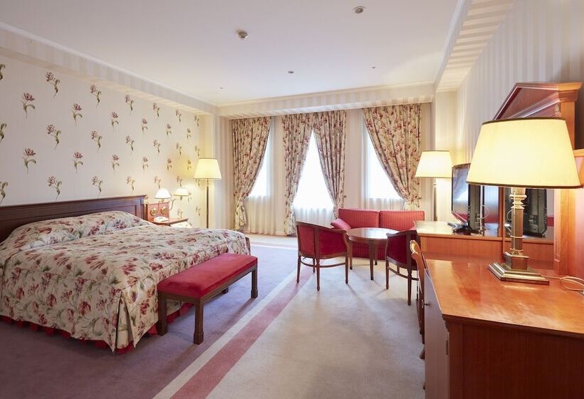 اتاق کلاب, Amsterdam Huis Ten Bosch