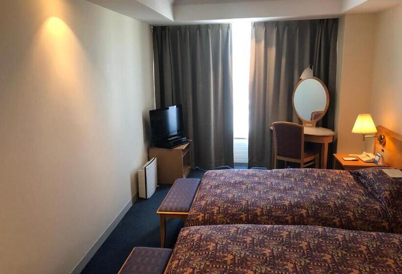 수피리어 스위트, Kushiro Prince