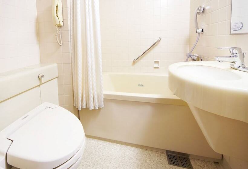 标准三人间, New Hankyu Osaka