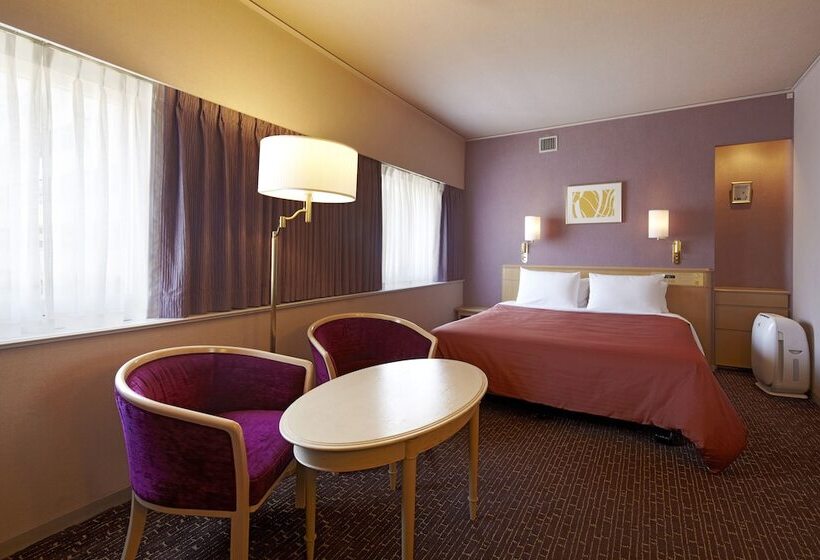 行政房间, New Hankyu Osaka